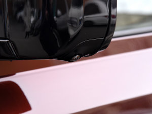 2023130 3.0T P400 HSE ^