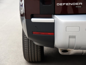 2023130 3.0T P400 HSE ^