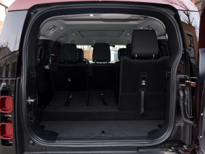 2023130 3.0T P400 HSE g