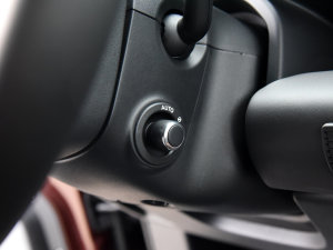 2023130 3.0T P400 HSE п؅^(q)