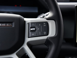 2023130 3.0T P400 HSE п؅^