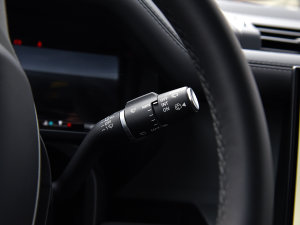 2023130 3.0T P400 HSE п؅^