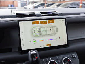 2023130 3.0T P400 HSE п؅^