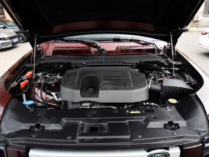 2023130 3.0T P400 HSE lәC