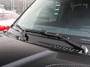 2023Ŀ 110 5.0T V8 ˢ