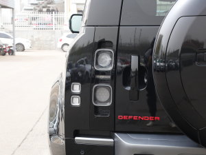 2023Ŀ 110 5.0T V8 ^