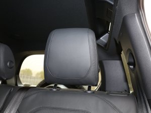 2023Ŀ 110 5.0T V8 g