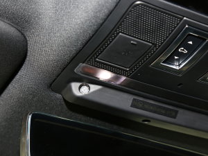 2023Ŀ 110 5.0T V8 п؅^(q)