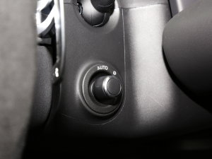 2023Ŀ 110 5.0T V8 п؅^(q)