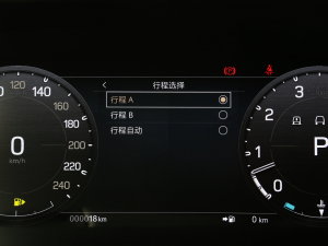 2023Ŀ 110 5.0T V8 п؅^(q)