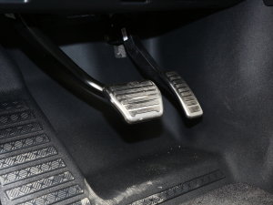 2023Ŀ 110 5.0T V8 п؅^