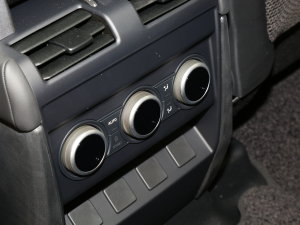 2023Ŀ 110 5.0T V8 п؅^