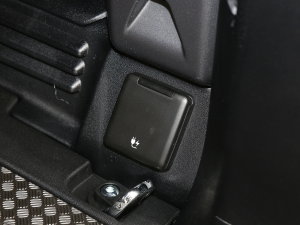 2023Ŀ 110 5.0T V8 п؅^(q)