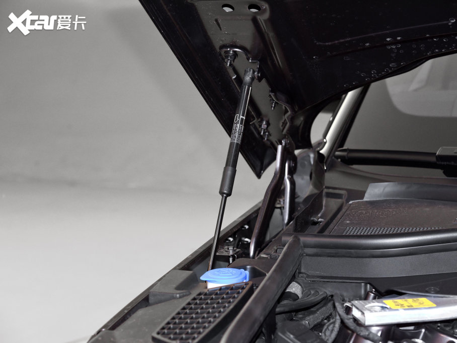 2023����\(y��n)��(d��ng) P400 Dynamic HSE