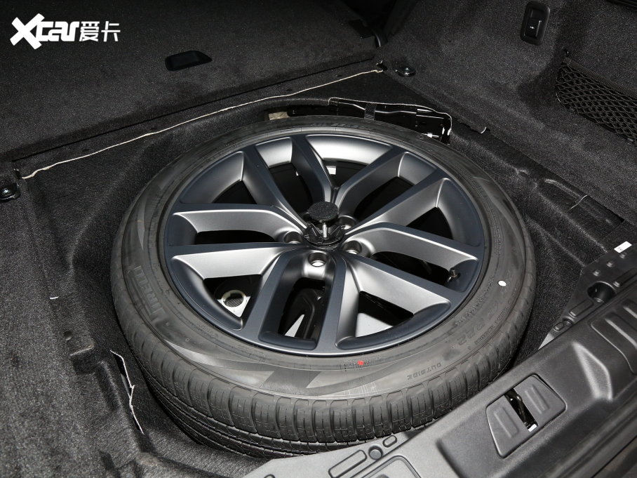 2023\(yn) P400 Dynamic SE