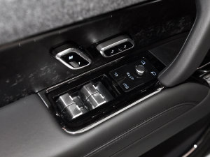 2023P400 Dynamic HSE {܇ƅ^(q)	