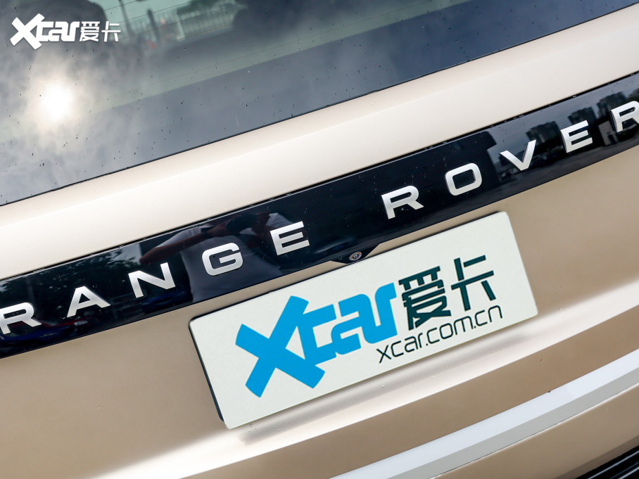 2023 4.4 V8 530PS װl(f)