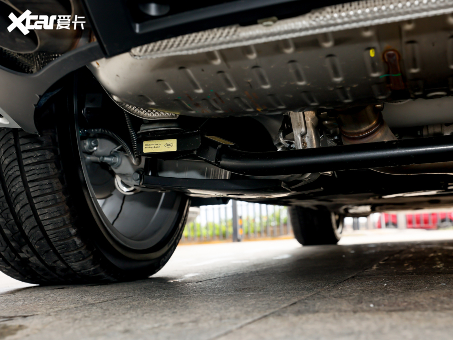 2023 4.4 V8 530PS װl