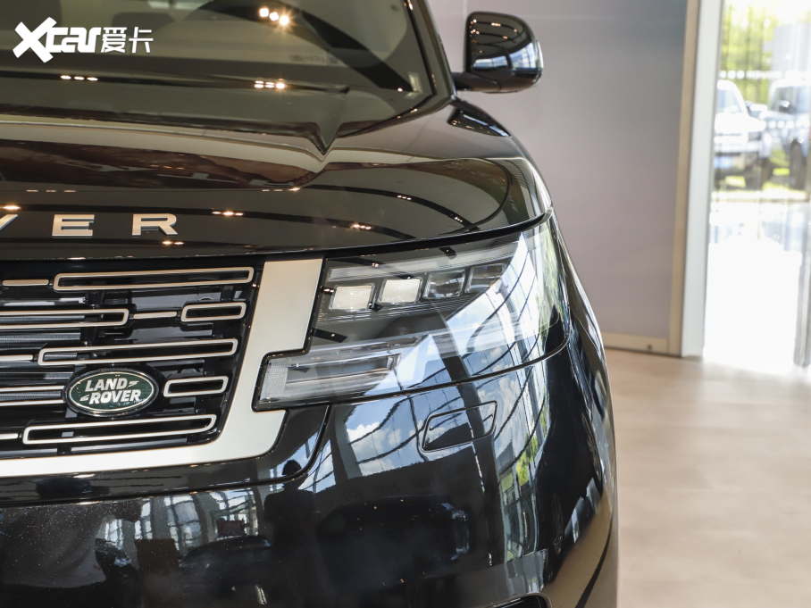 2023 3.0 L6 360PS ʢ