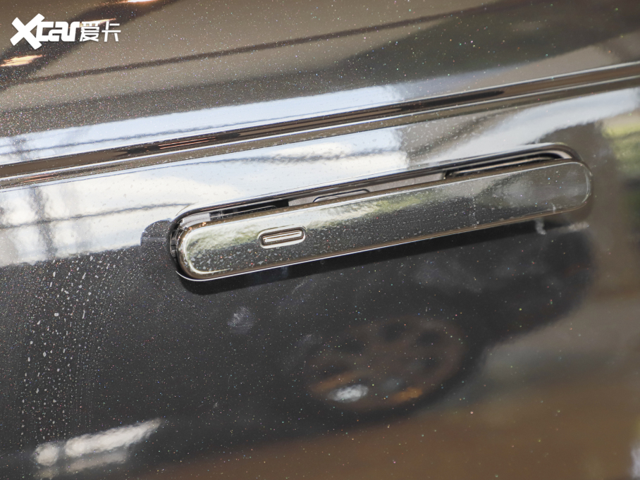 2023 3.0 L6 360PS ʢ