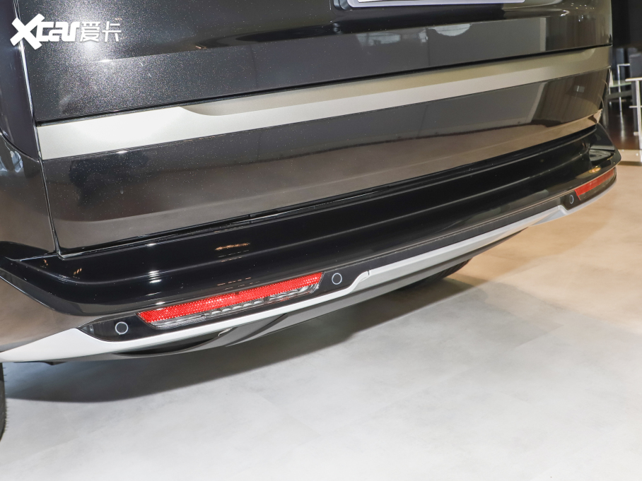 2023 3.0 L6 360PS ʢ