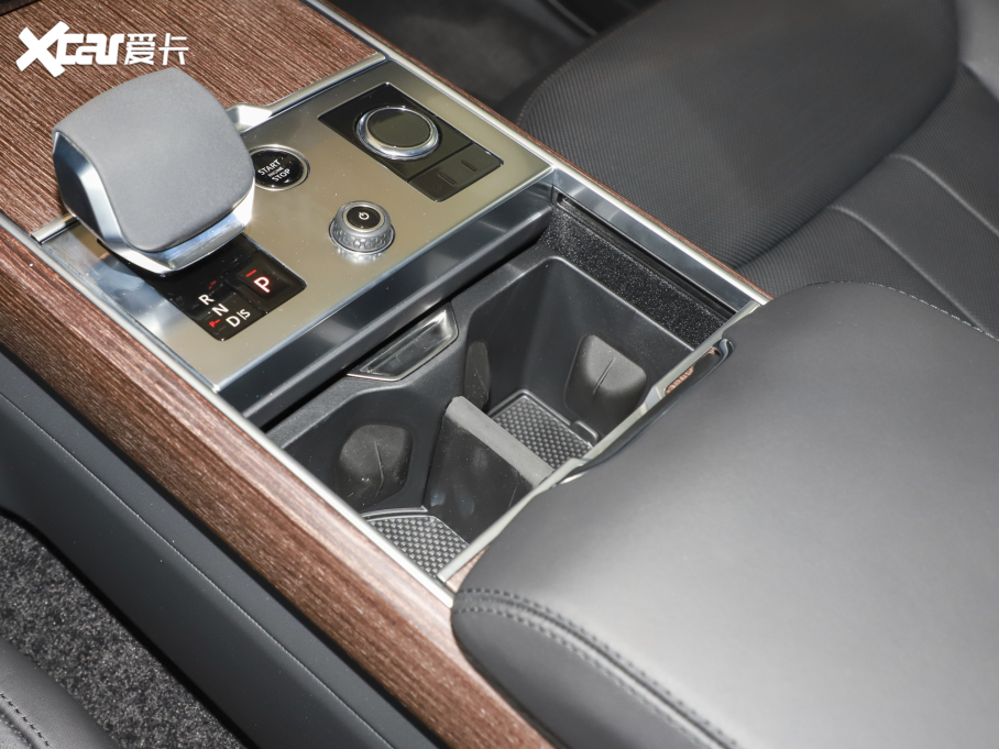 2023 3.0 L6 360PS ʢ