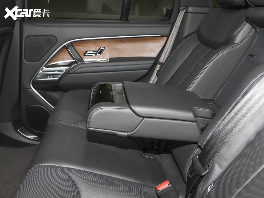 2023 3.0 L6 360PS ʢ