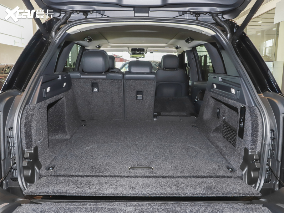 2023 3.0 L6 360PS ʢ