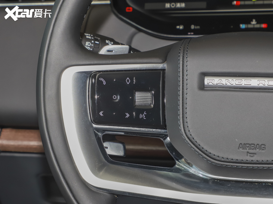 2023 3.0 L6 360PS ʢ