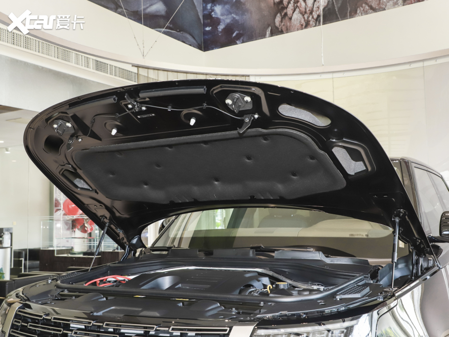 2023 3.0 L6 360PS ʢ