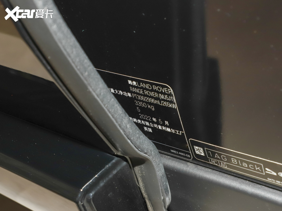 2023 3.0 L6 360PS ʢ