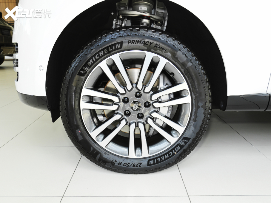 2023 3.0 L6 400PS L