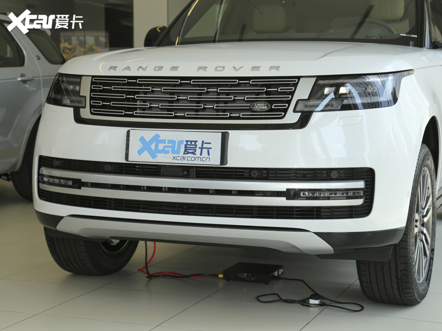 2023 3.0 L6 400PS L