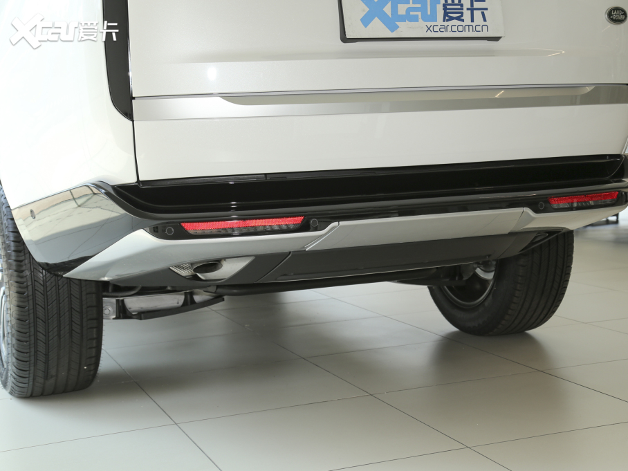 2023 3.0 L6 400PS L