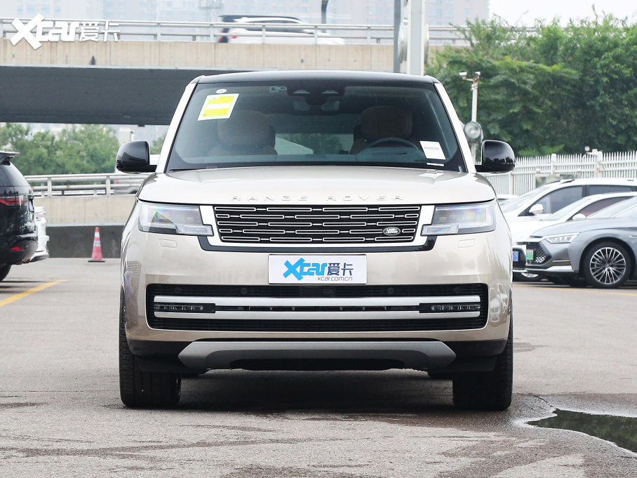 2023 3.0 L6 400PS ䷶L