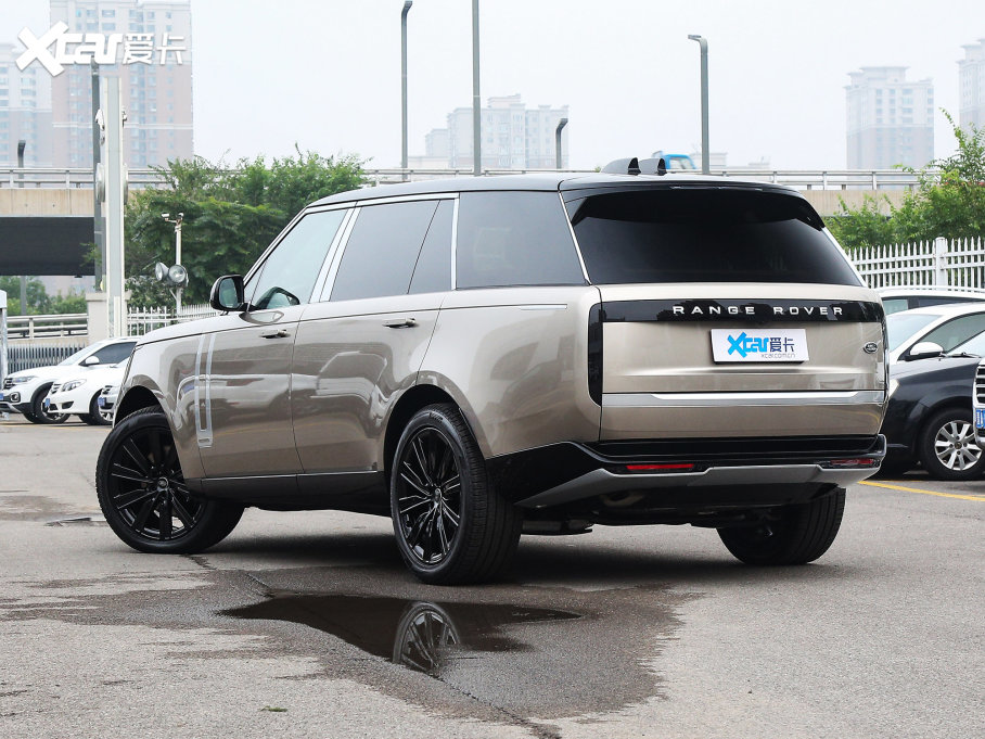 2023 3.0 L6 400PS ䷶L