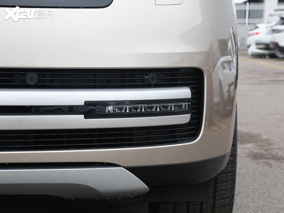 2023 3.0 L6 400PS ䷶L