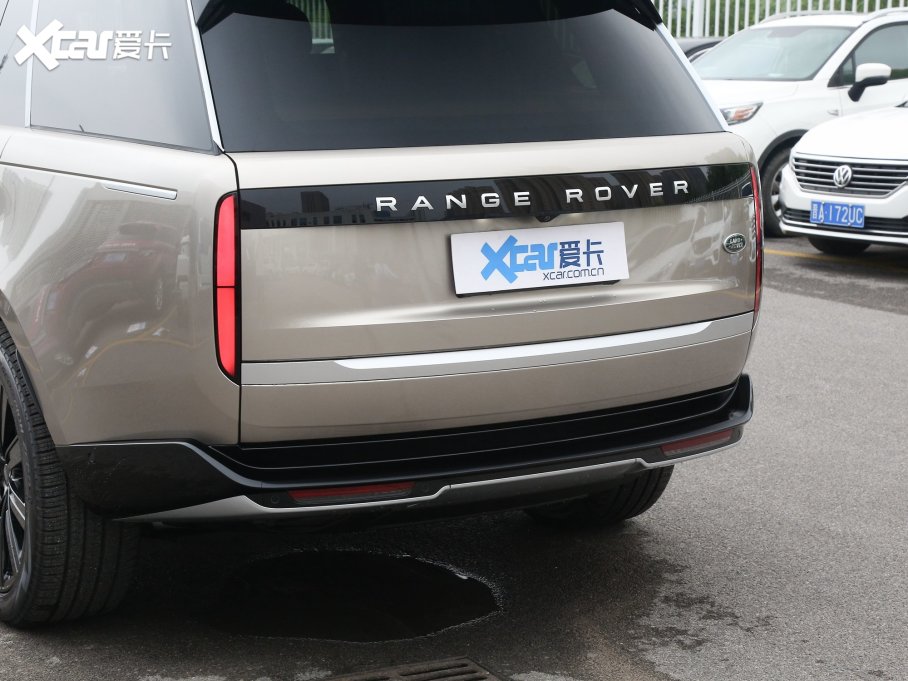 2023 3.0 L6 400PS ䷶L