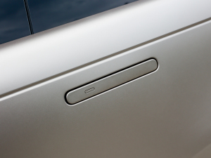 20234.4 V8 530PS װl {T