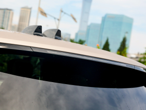 20234.4 V8 530PS װl ^