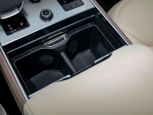 20234.4 V8 530PS װl ǰű