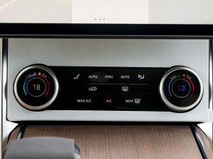 20234.4 V8 530PS װl {{