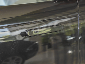 20233.0 L6 360PS ʢ {T