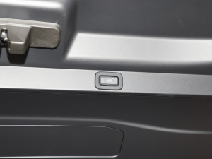 20233.0 L6 360PS ʢ g