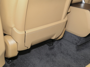 20233.0 L6 400PS L g