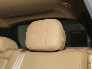 20233.0 L6 400PS L g