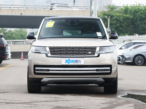 2023款3.0 L6 400PS 典范加长版 正前