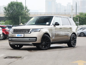 2023款3.0 L6 400PS 典范加长版 左前45度