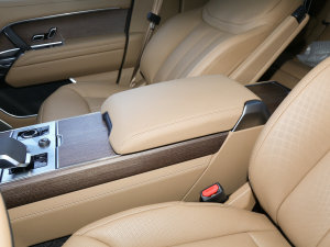 20233.0 L6 400PS ䷶L 