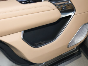 20233.0 L6 400PS ䷶L Tg